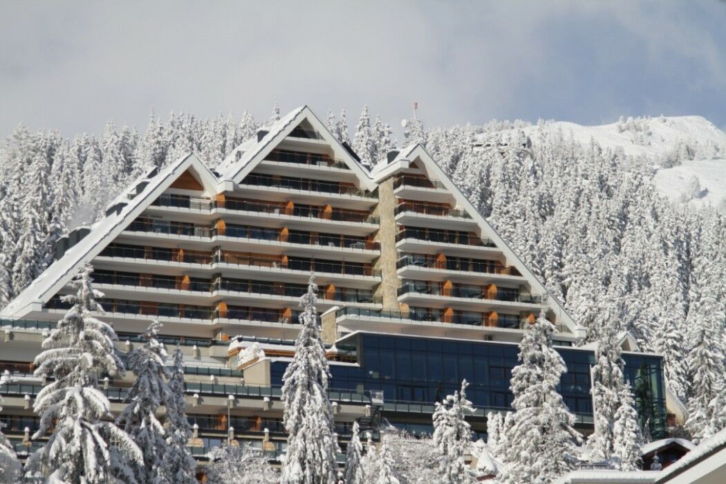 Crans Ambassador Hotel ภายนอก รูปภาพ